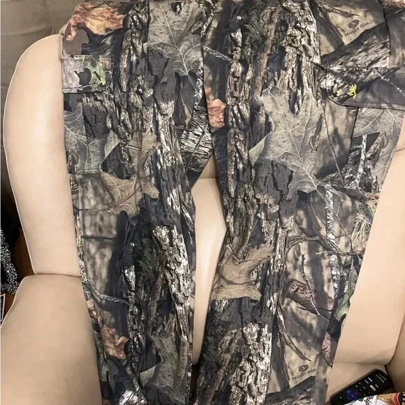 Mossy Oak Camo   2xL   Overalls - Picture 4 of 4